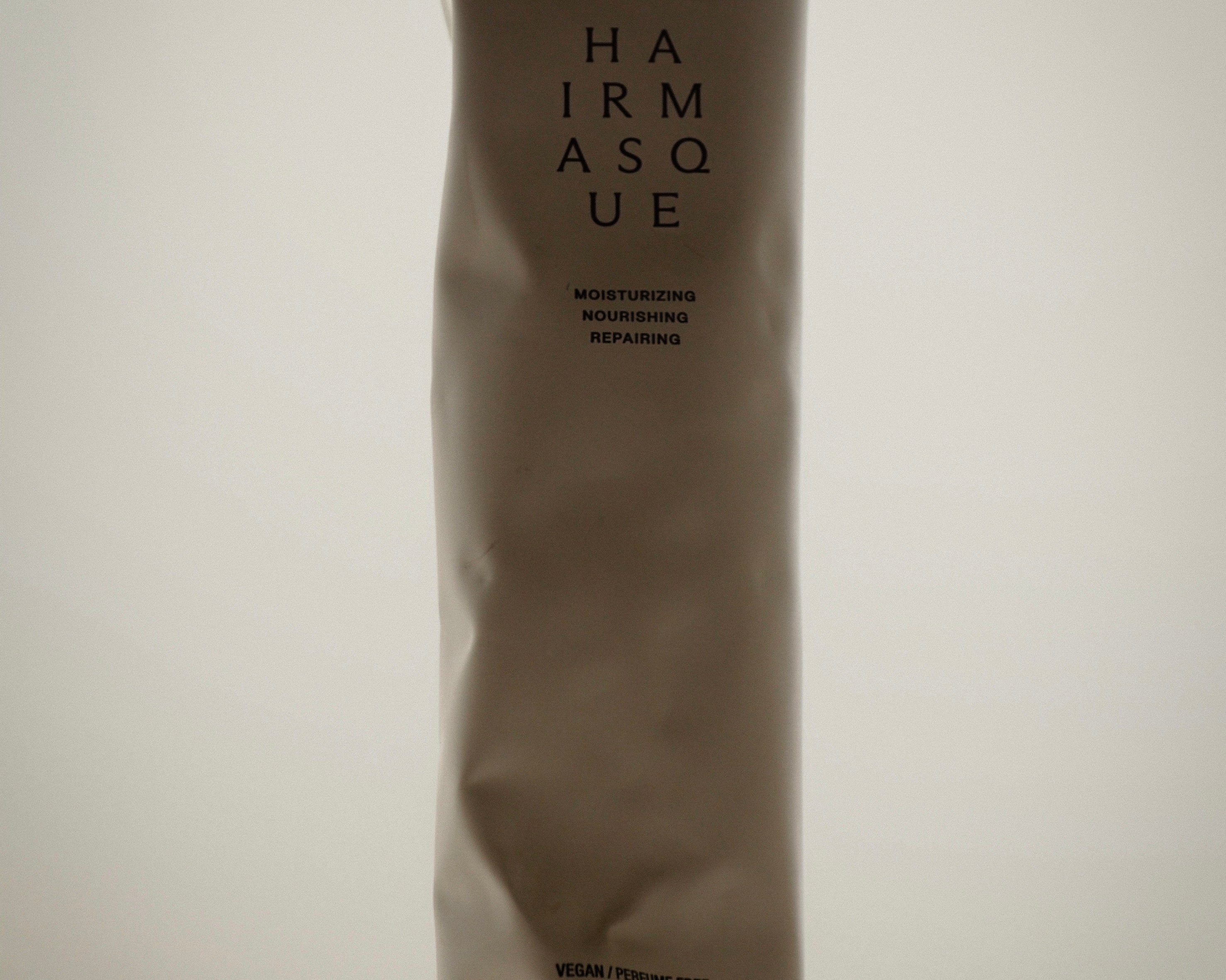 Hårmaske til tyndt hår der giver styrke, glans og lethed