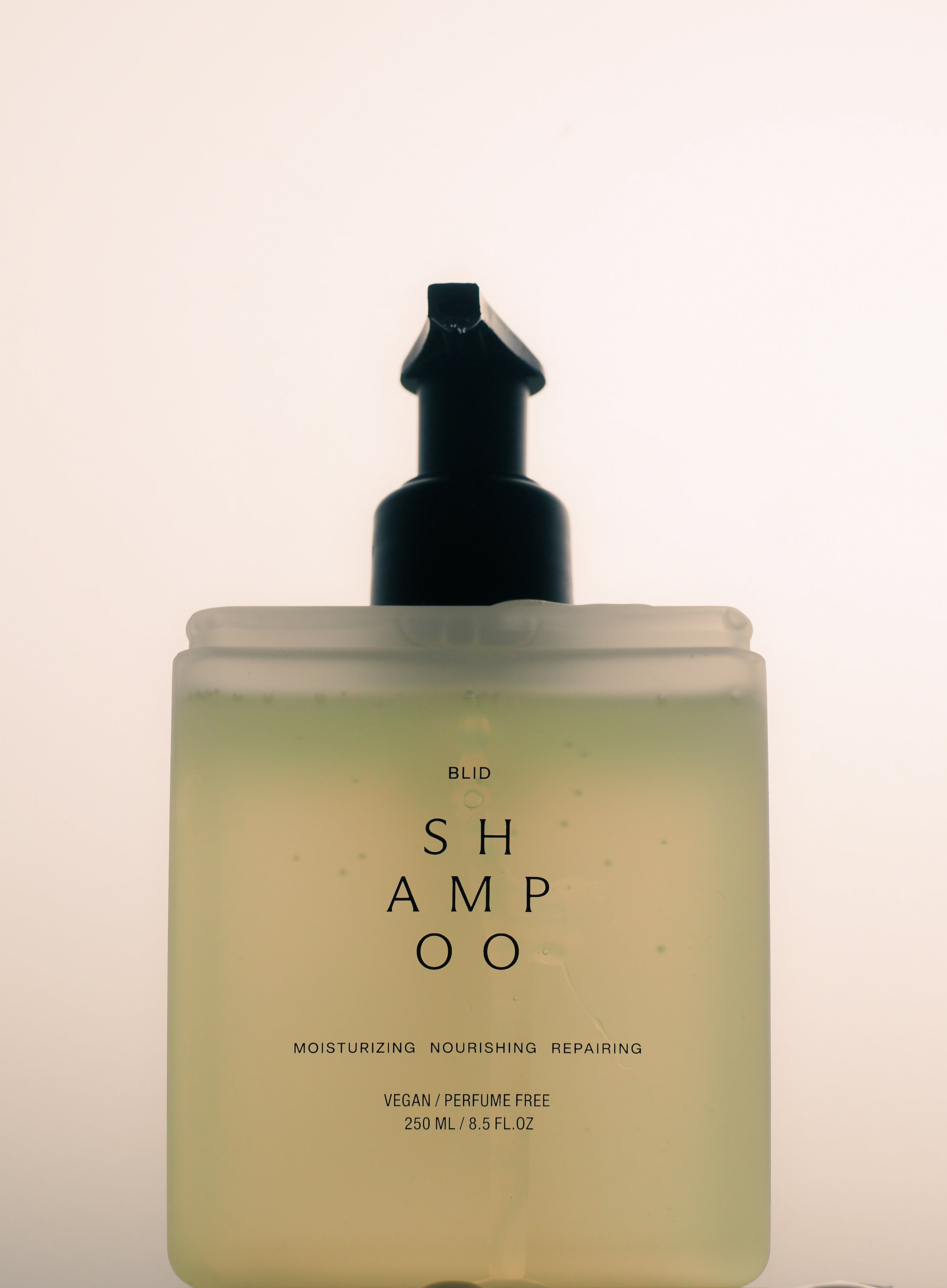 Vegansk shampoo til sensitiv hovedbund, allergycertificeret