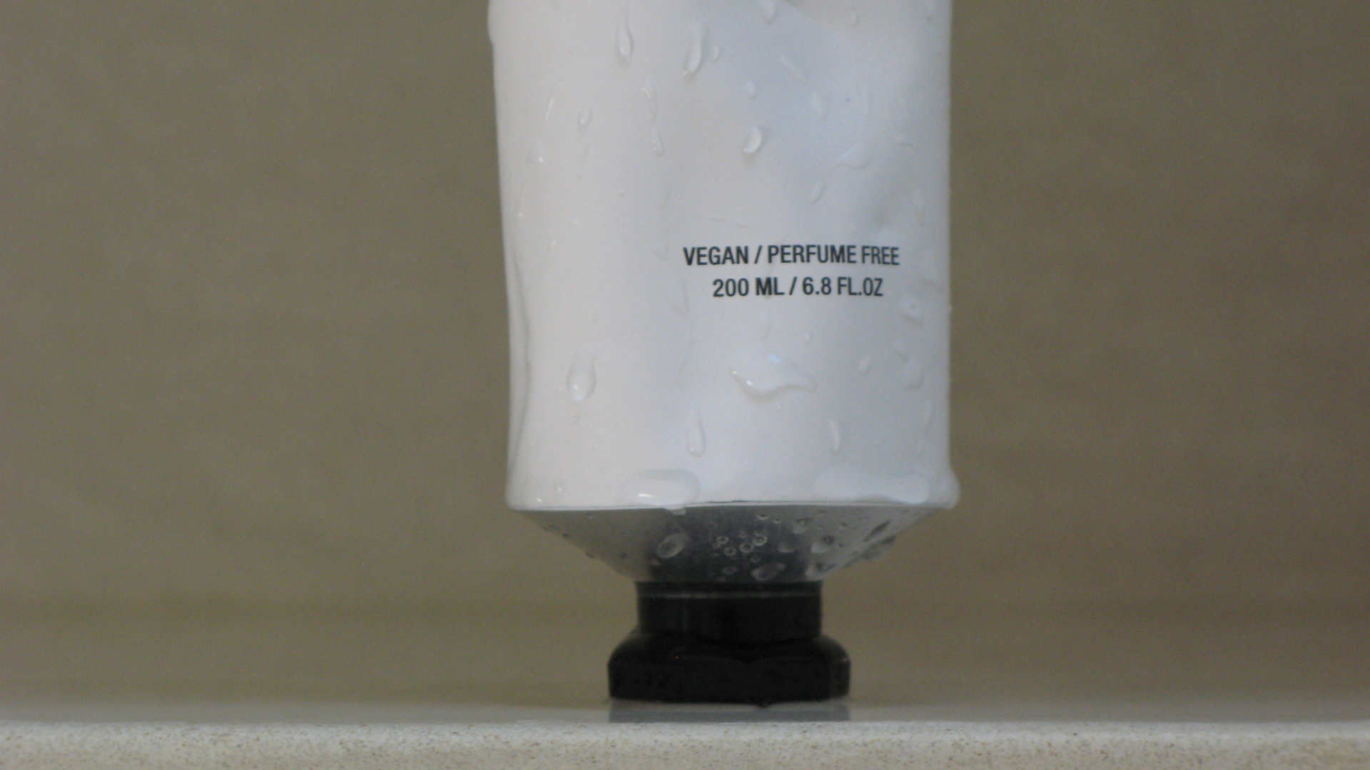 Lyse striber i leverpostejsfarvet hår få et naturligt løft