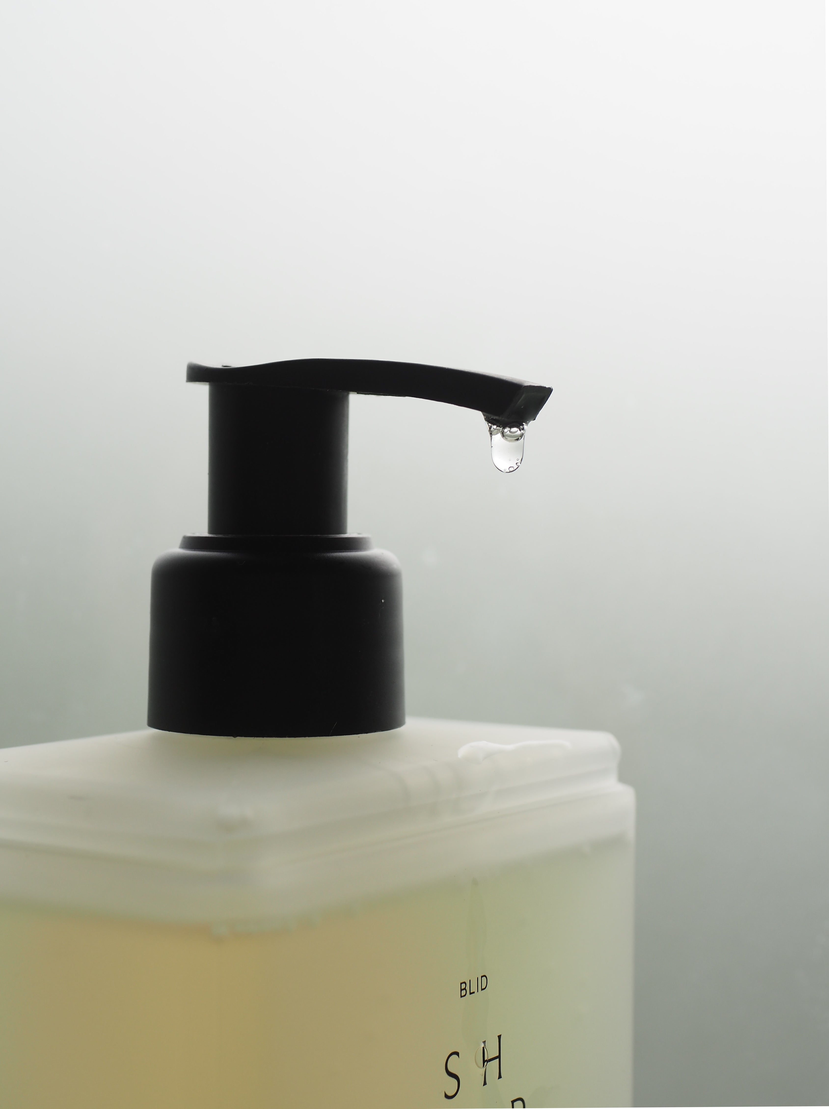 Volumengivende shampoo som giver mere fylde uden at tynge