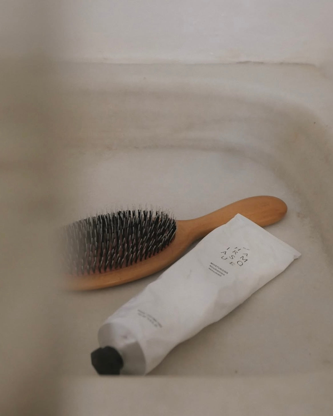 Hvilken Anti-frizz hårmaske giver roligt, glansfuldt hår?